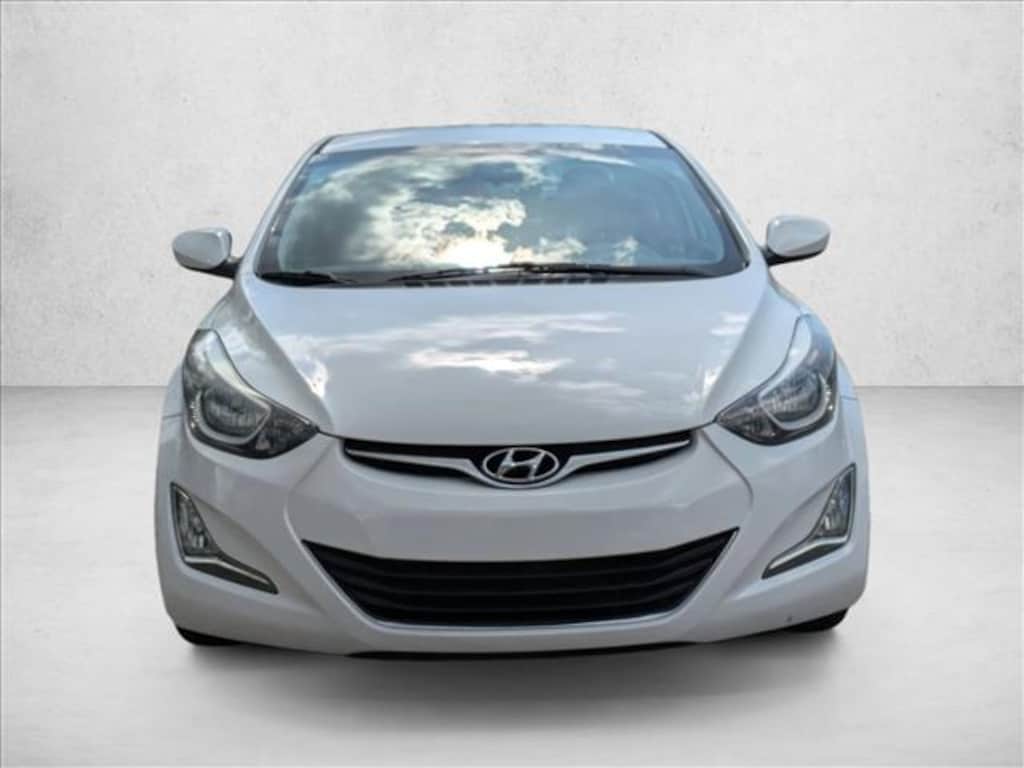 Used 2016 Hyundai Elantra SE Sedan