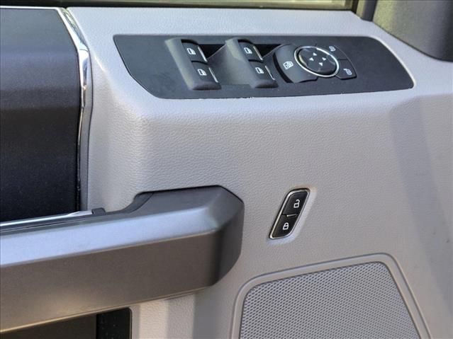 2020 Ford F-250 XLT photo 2
