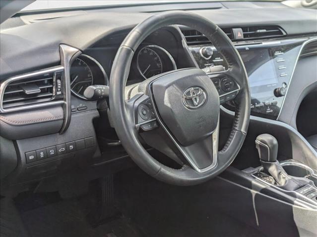 2018 Toyota Camry XLE V6 photo 3