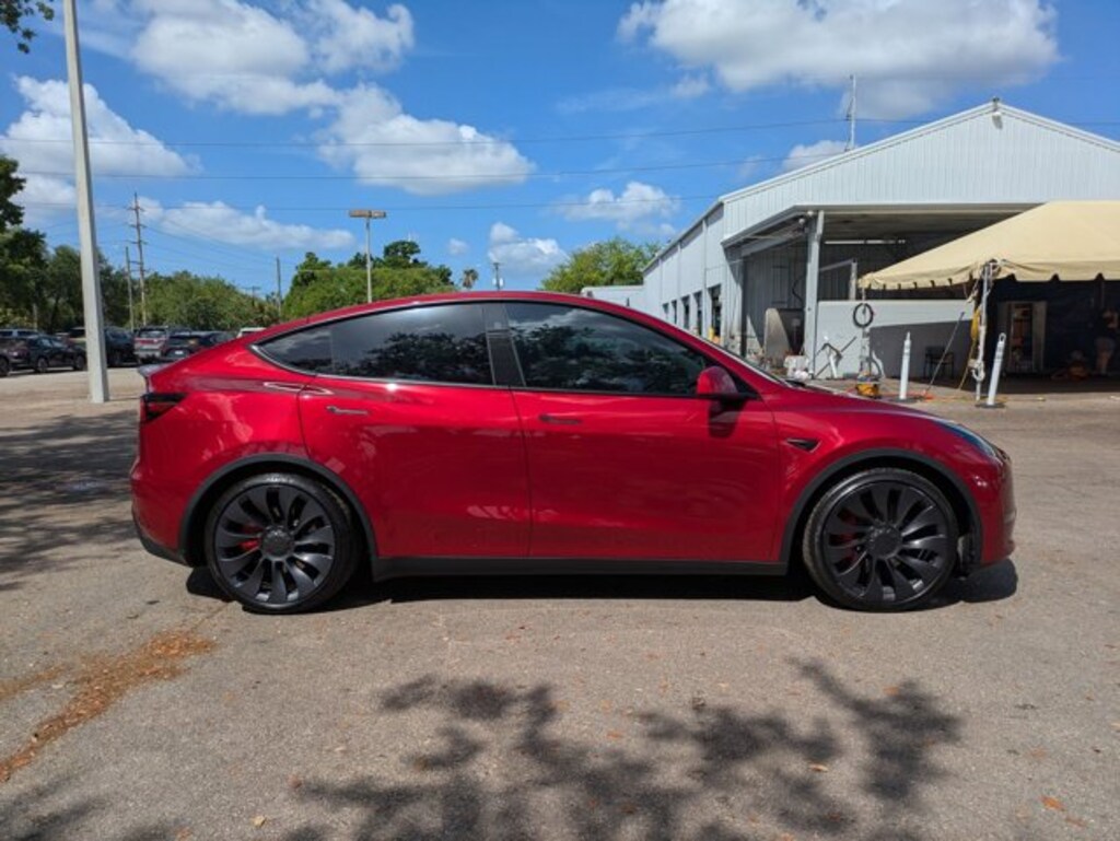 Used 2024 Tesla Model Y Performance SUV