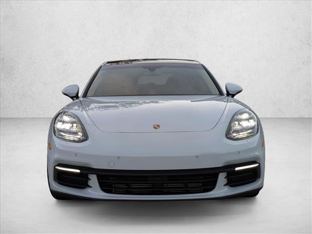 2020 Porsche Panamera 4 photo 2