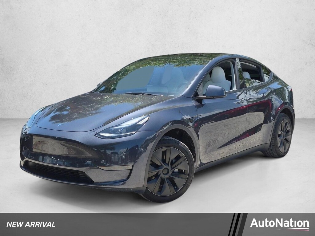 Used 2025 Tesla Model Y Long Range SUV
