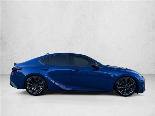 2025 Lexus IS 350 F SPORT photo 4