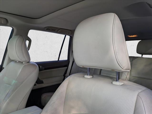 2017 Lexus GX 460 Premium photo 4