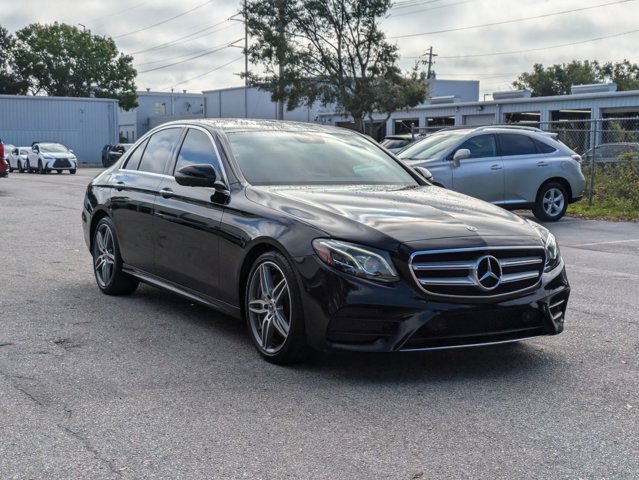 2019 Mercedes Benz E 300 Sedan photo 3