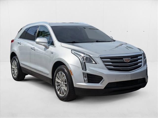 2019 Cadillac XT5 Luxury photo 2