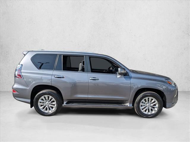 2023 Lexus GX 460 Premium photo 4