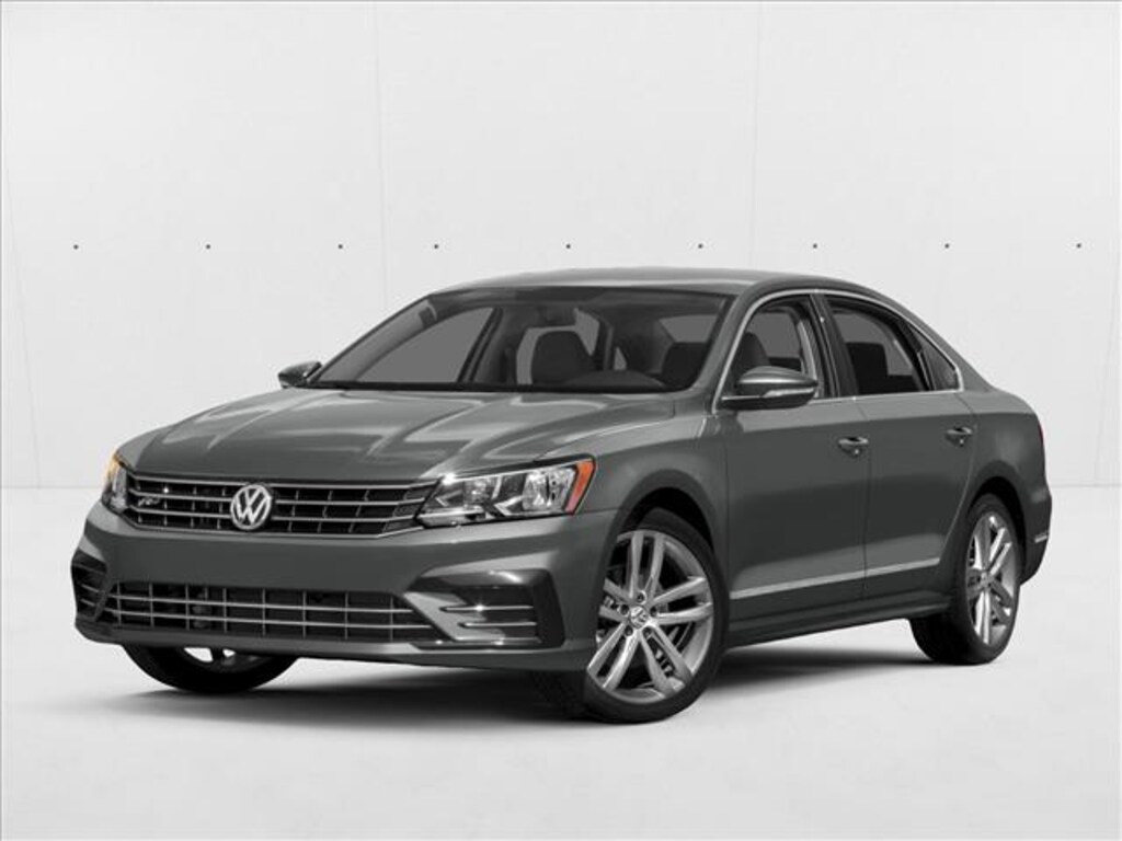 Used 2018 Volkswagen Passat 2.0T R-Line Sedan
