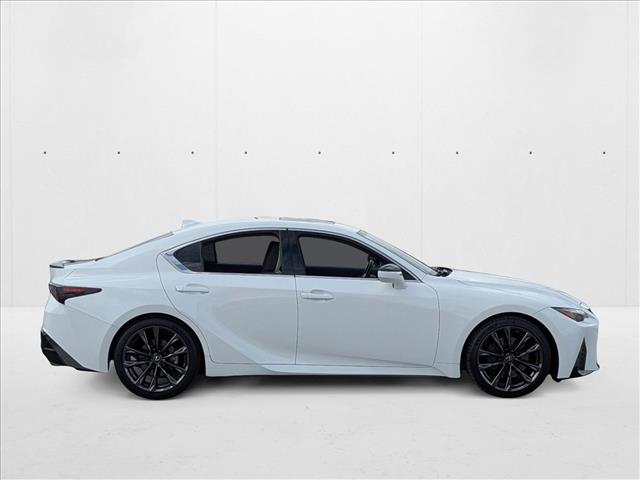 2021 Lexus IS 350 F SPORT photo 4