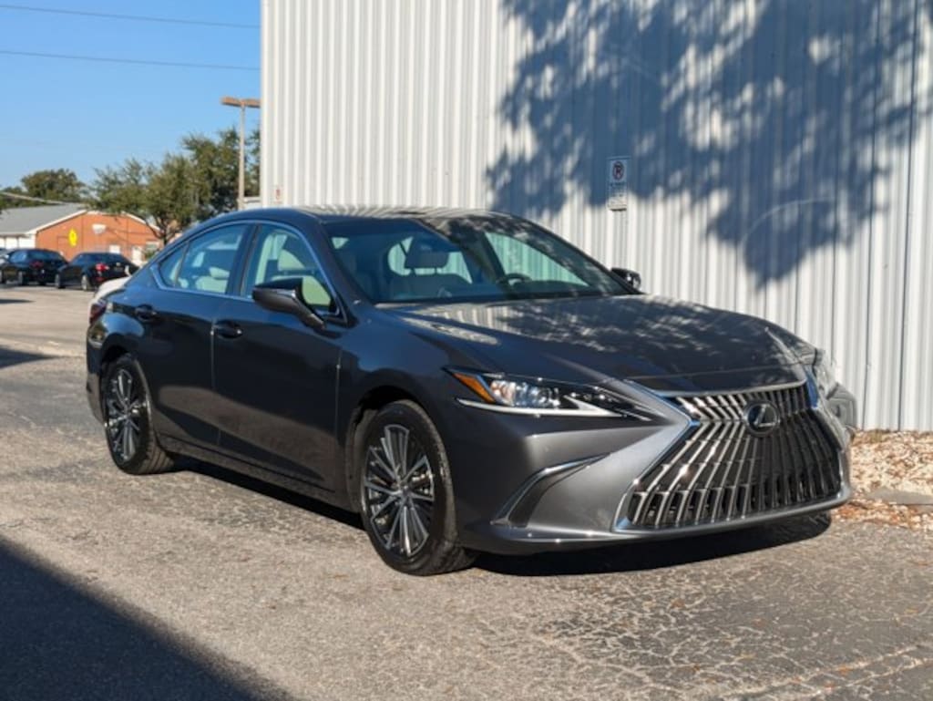 Certified 2025 Lexus ES 350 Base Sedan