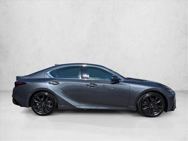 2024 Lexus IS 350 F SPORT photo 4