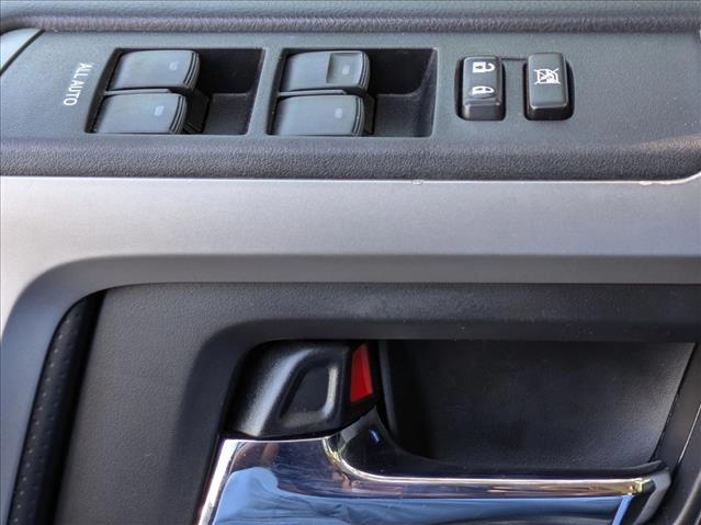 2017 Toyota 4Runner Limited photo 2