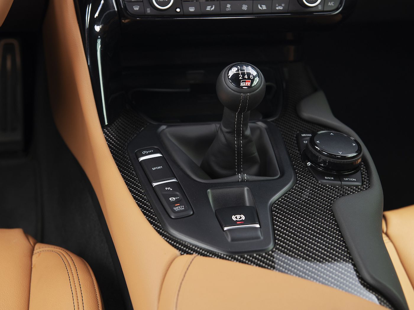 Lexus-stick shift.jpg