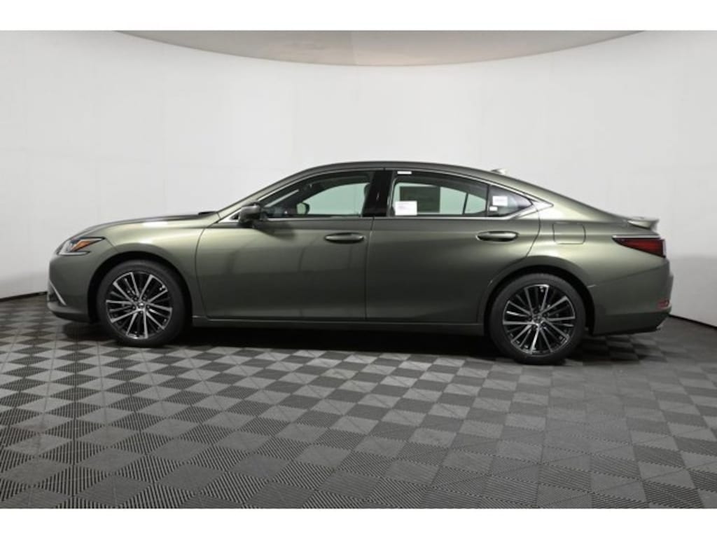 New 2025 Lexus ES 350 4-DOOR SEDAN