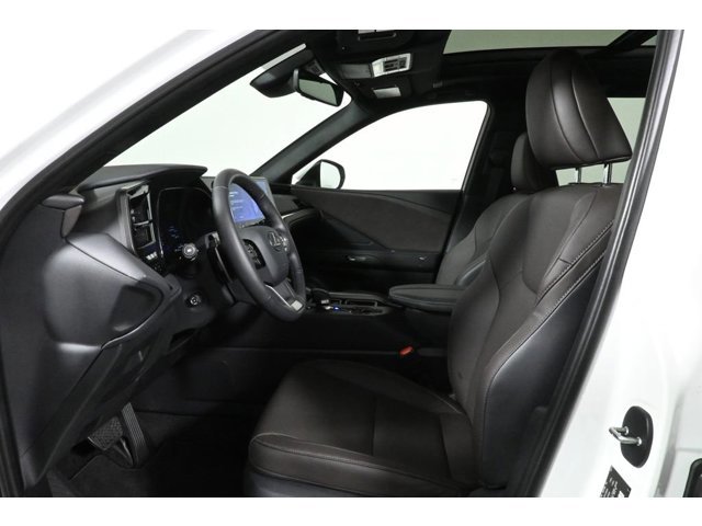 2025 Lexus TX 350 Luxury photo 3