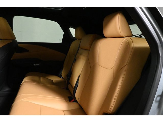 2025 Lexus RX 350h F SPORT photo 4