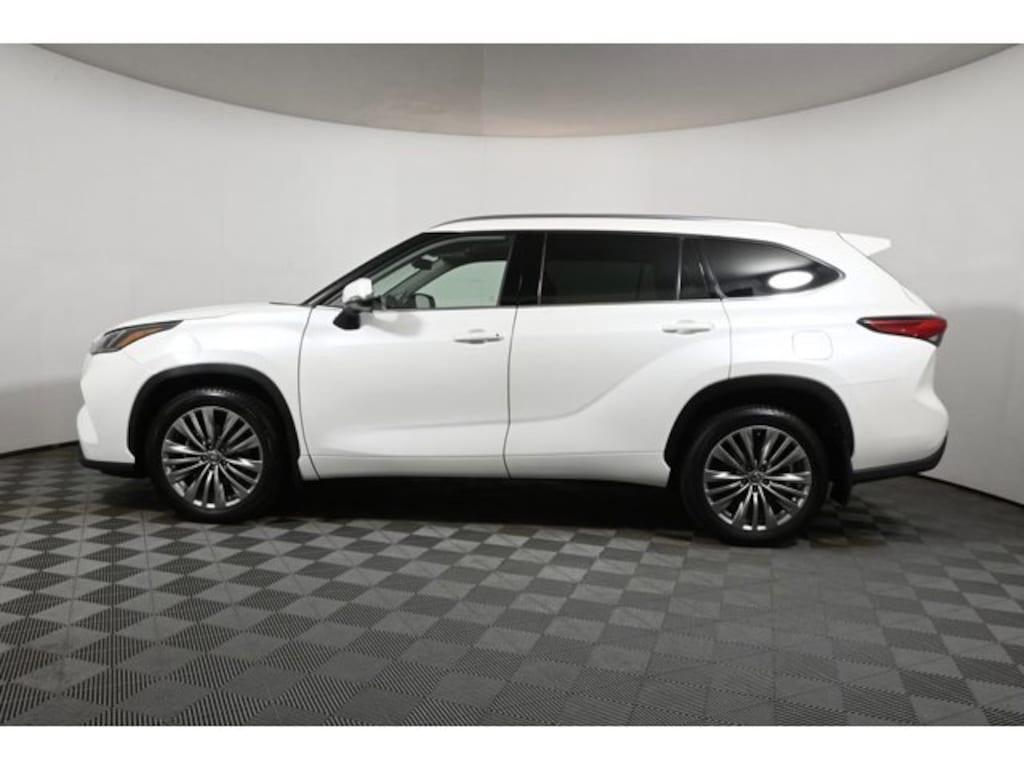 Used 2020 Toyota Highlander Platinum SUV