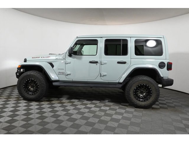 2023 Jeep Wrangler Sahara photo 2