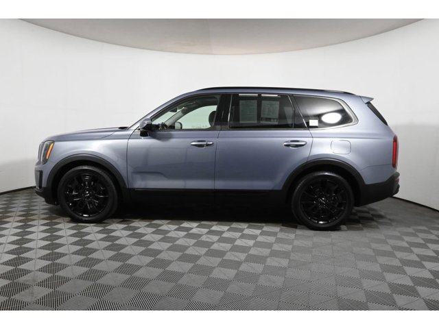 2022 Kia Telluride SX photo 2