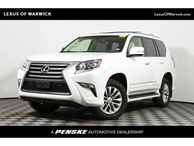 2016 Lexus GX Base's photo