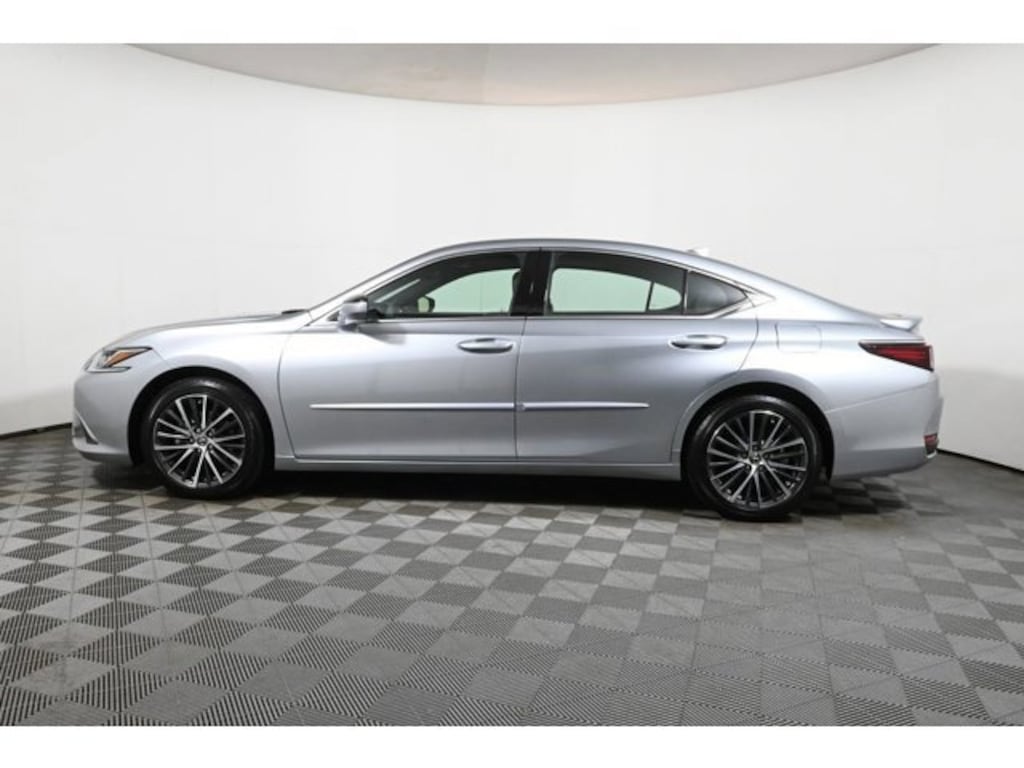 Used 2025 Lexus ES 300h Base Sedan