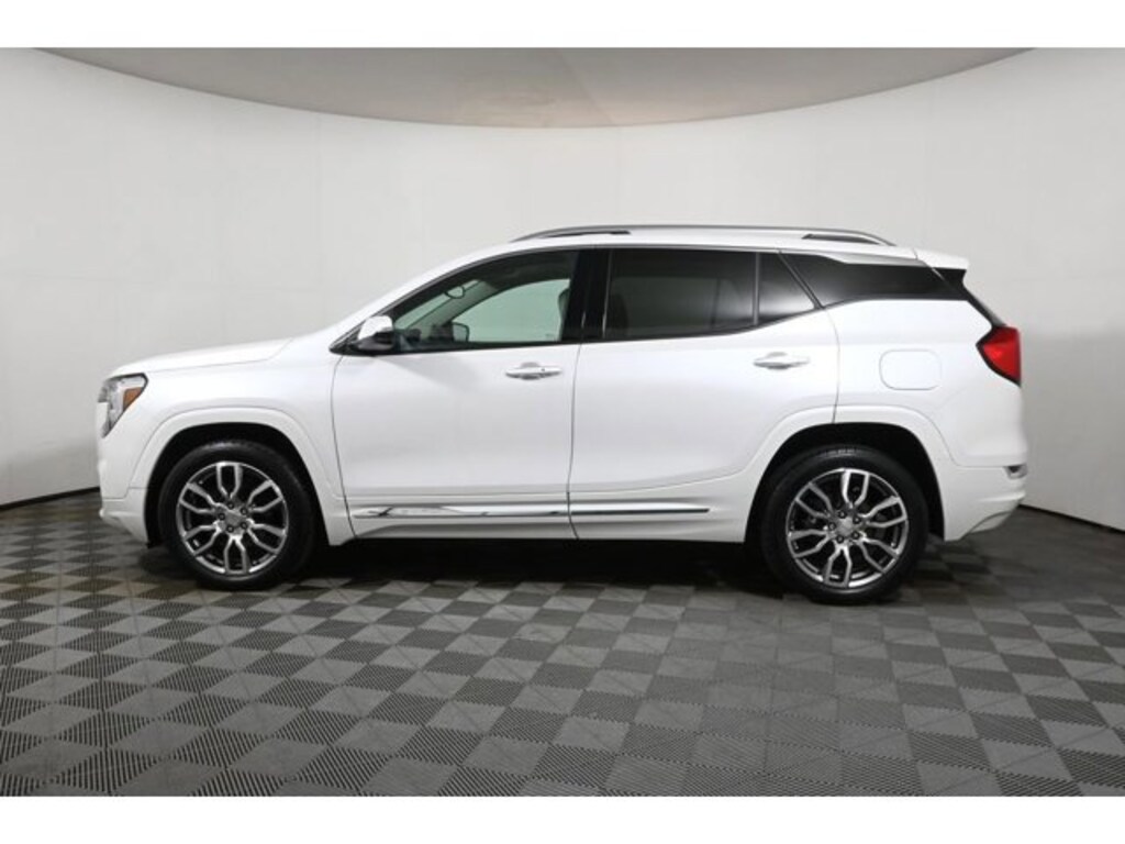 Used 2023 GMC Terrain Denali SUV