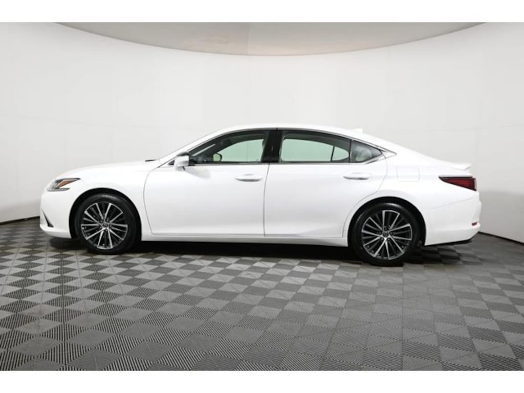 Certified 2023 Lexus ES 350 Sedan