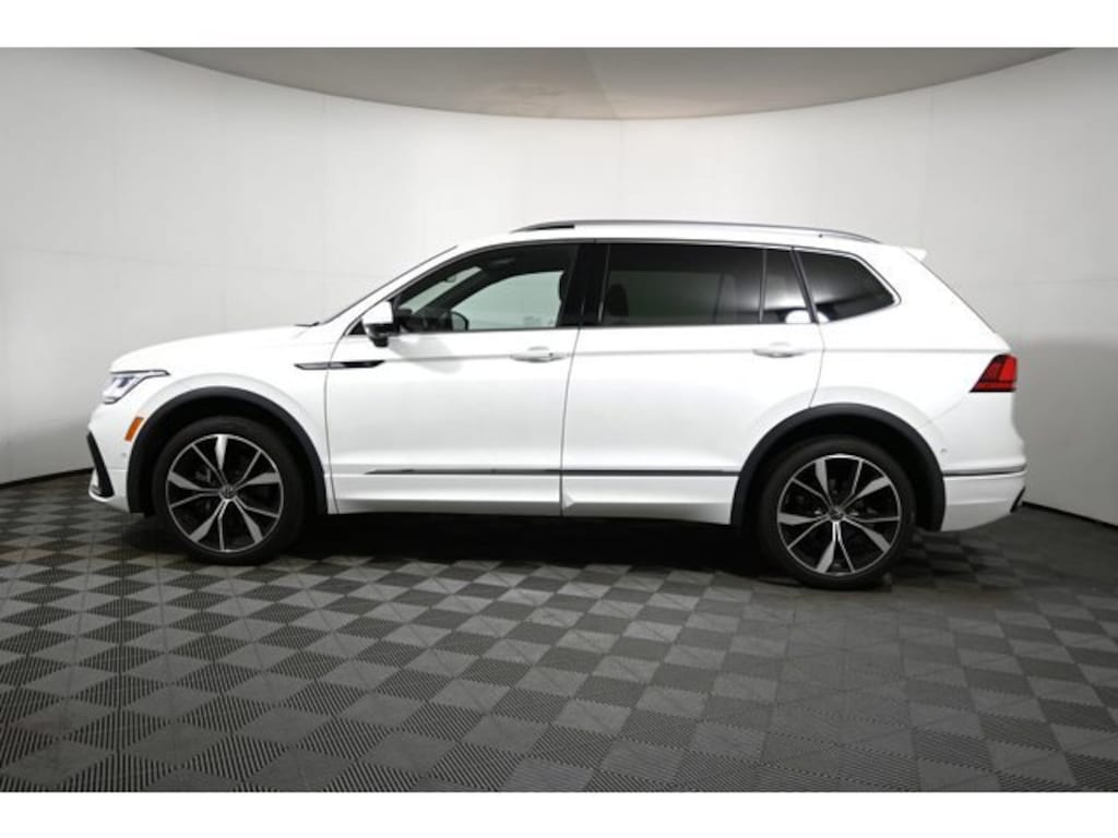 Used 2023 Volkswagen Tiguan 2.0T SEL R-Line SUV
