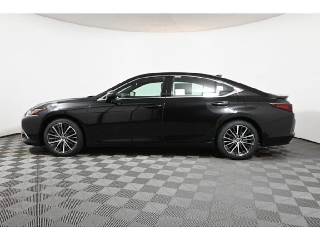 New 2025 Lexus ES 350 4-DOOR SEDAN