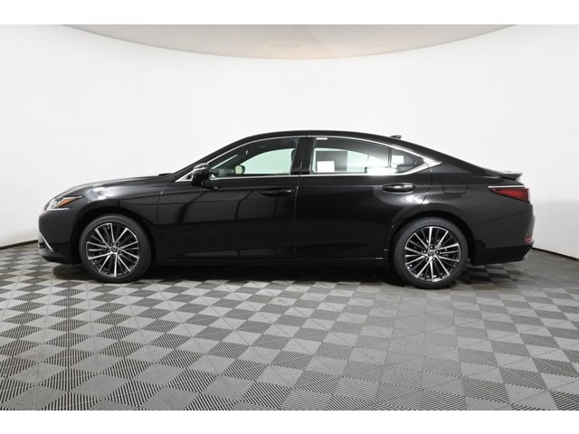 2025 Lexus ES 350 photo 2