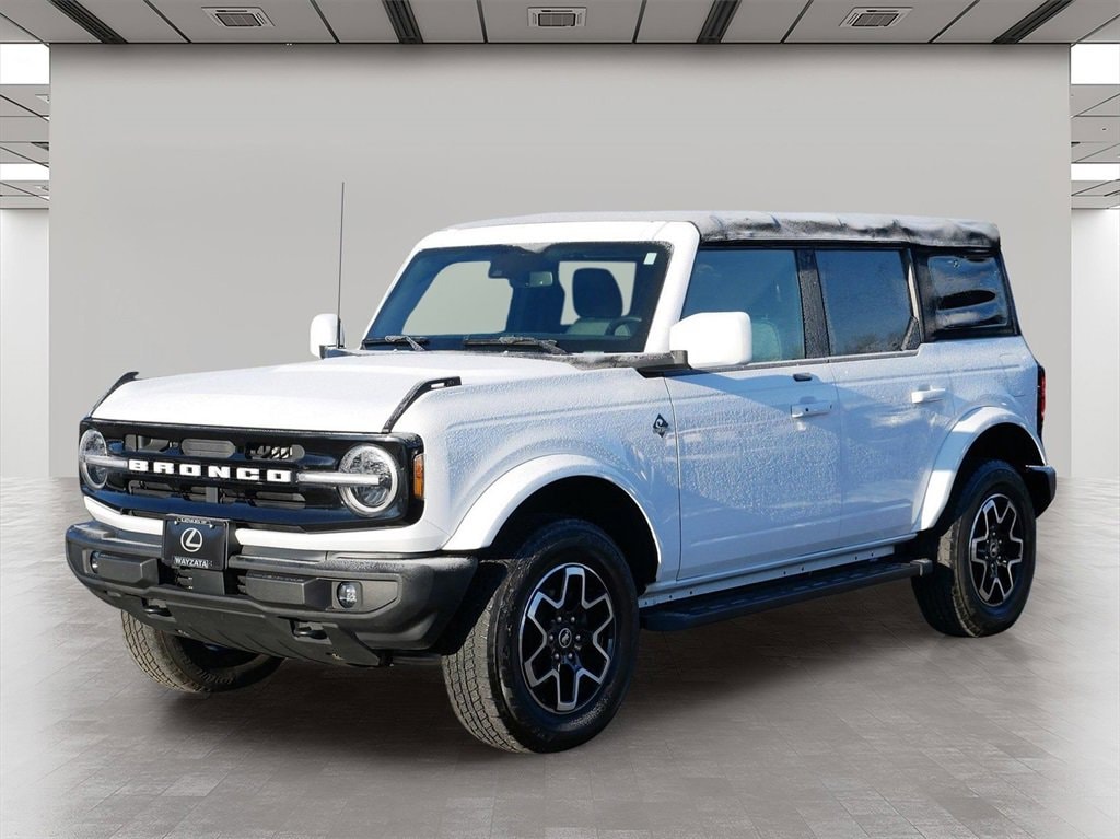 Used 2021 Ford Bronco Outer Bank with VIN 1FMEE5DP5MLA76423 for sale in Wayzata, Minnesota