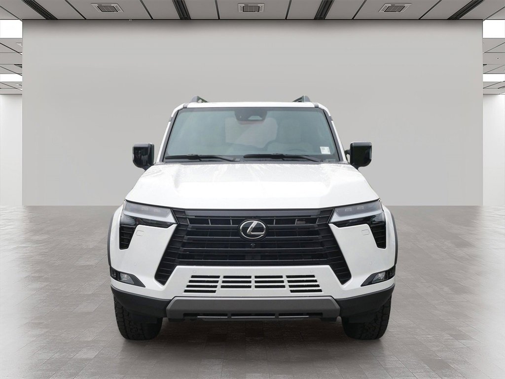 2024 Lexus GX 550 Overtrail photo 2