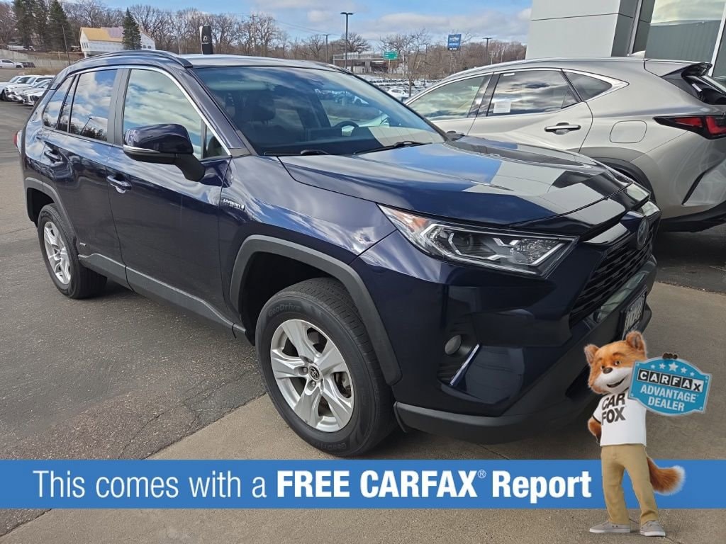 Used 2021 Toyota RAV4 XLE with VIN 4T3R6RFV9MU028734 for sale in Wayzata, Minnesota