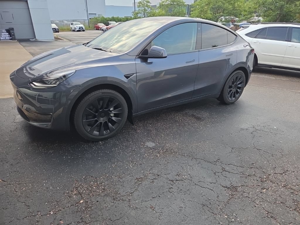 Used 2022 Tesla Model Y Long Range SUV