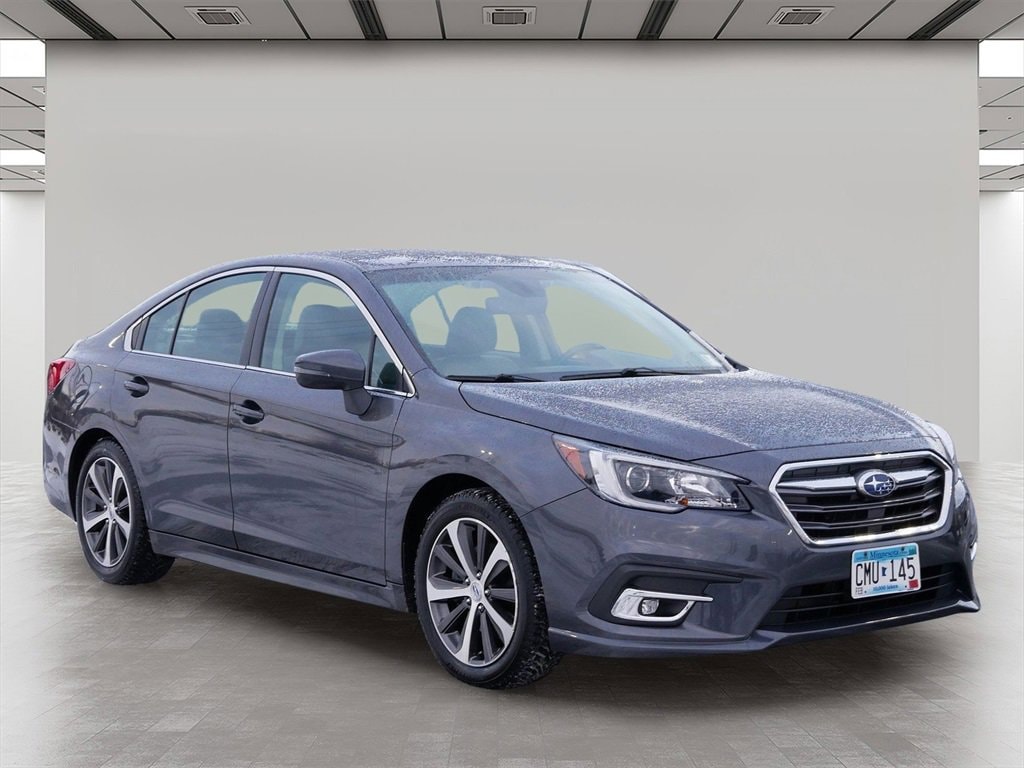 2019 Subaru Legacy Limited's photo