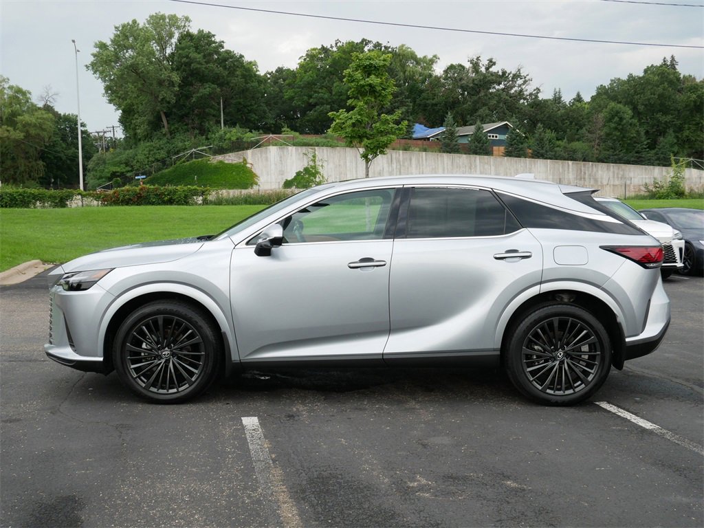 2024 Lexus RX 350 Premium photo 3