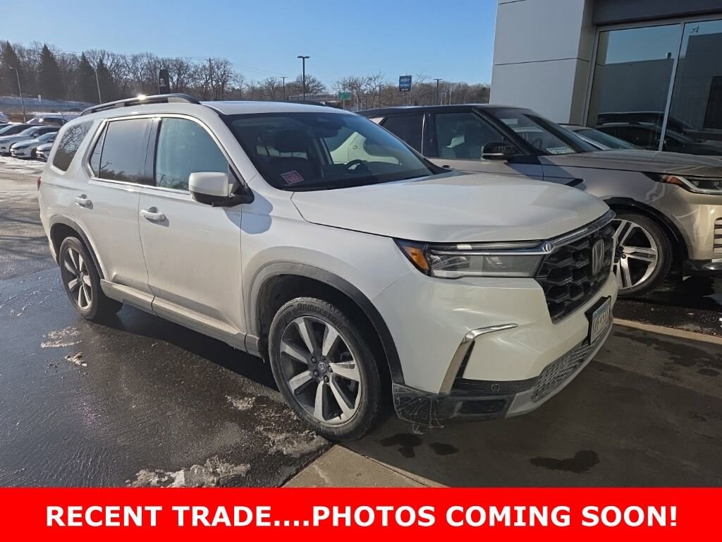 Used 2023 Honda Pilot Elite SUV