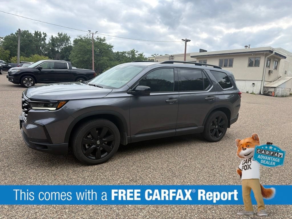 Used 2025 Honda Pilot Black Edition with VIN 5FNYG1H94SB076218 for sale in Wayzata, Minnesota