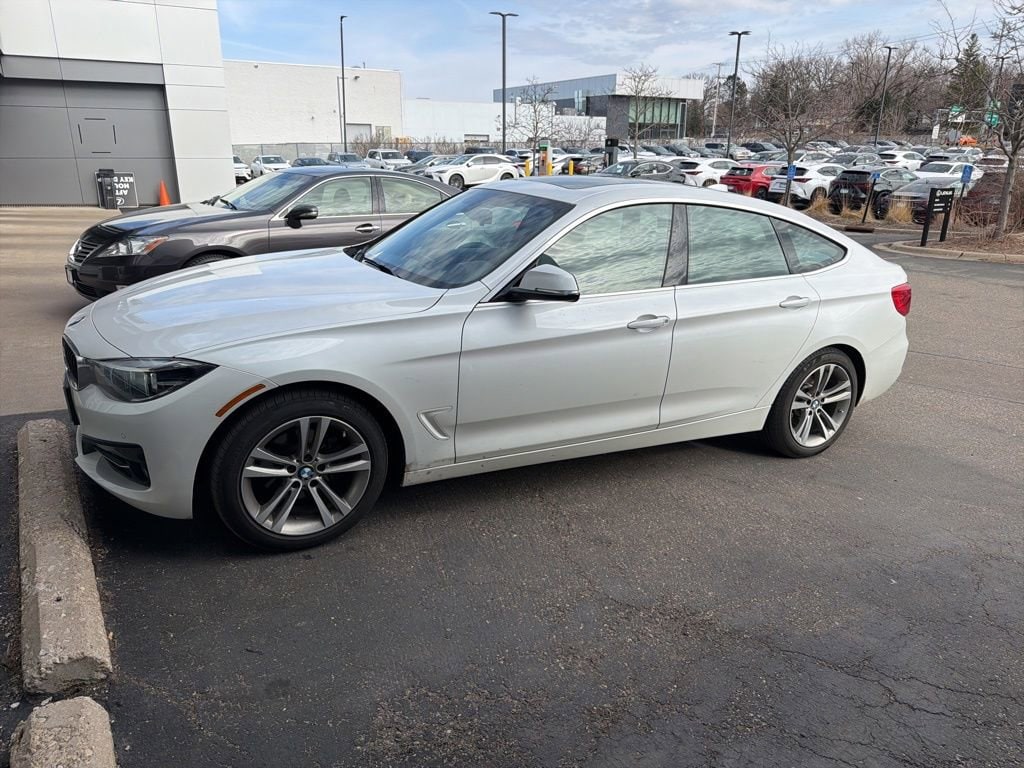 2018 BMW 3 Series 330i