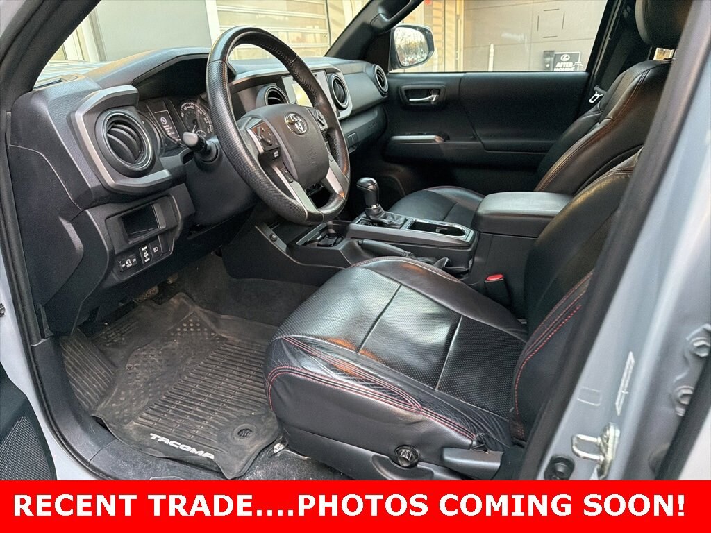 Used 2019 Toyota Tacoma Truck Double Cab