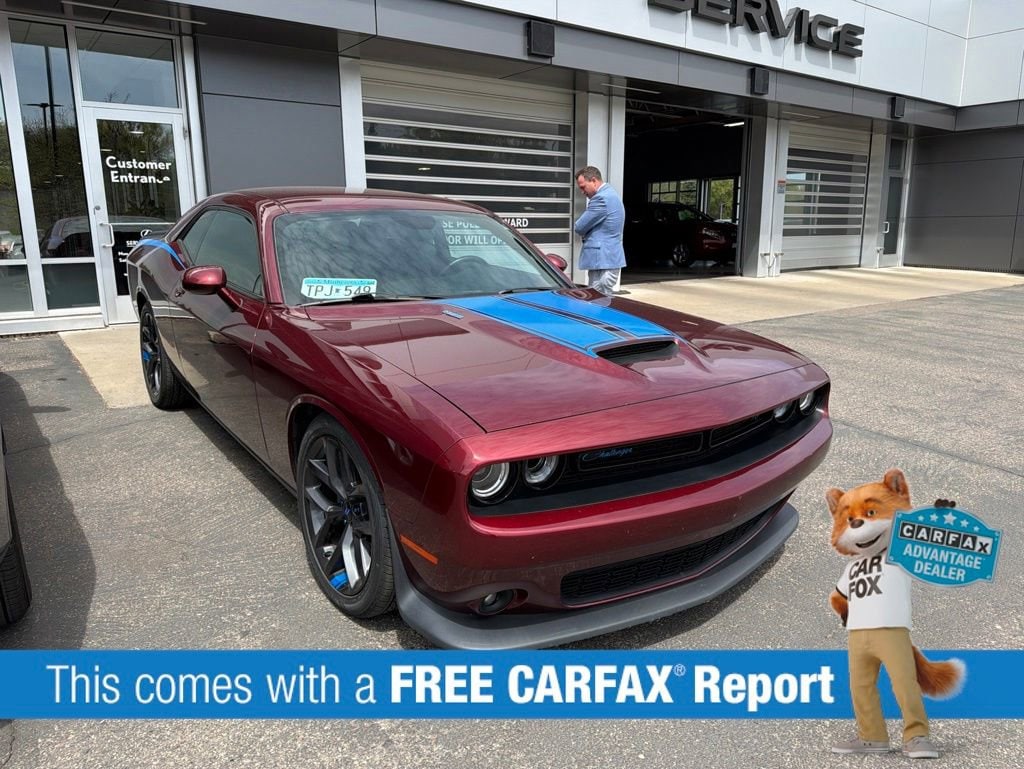 Used 2019 Dodge Challenger R/T with VIN 2C3CDZBT3KH583244 for sale in Wayzata, Minnesota