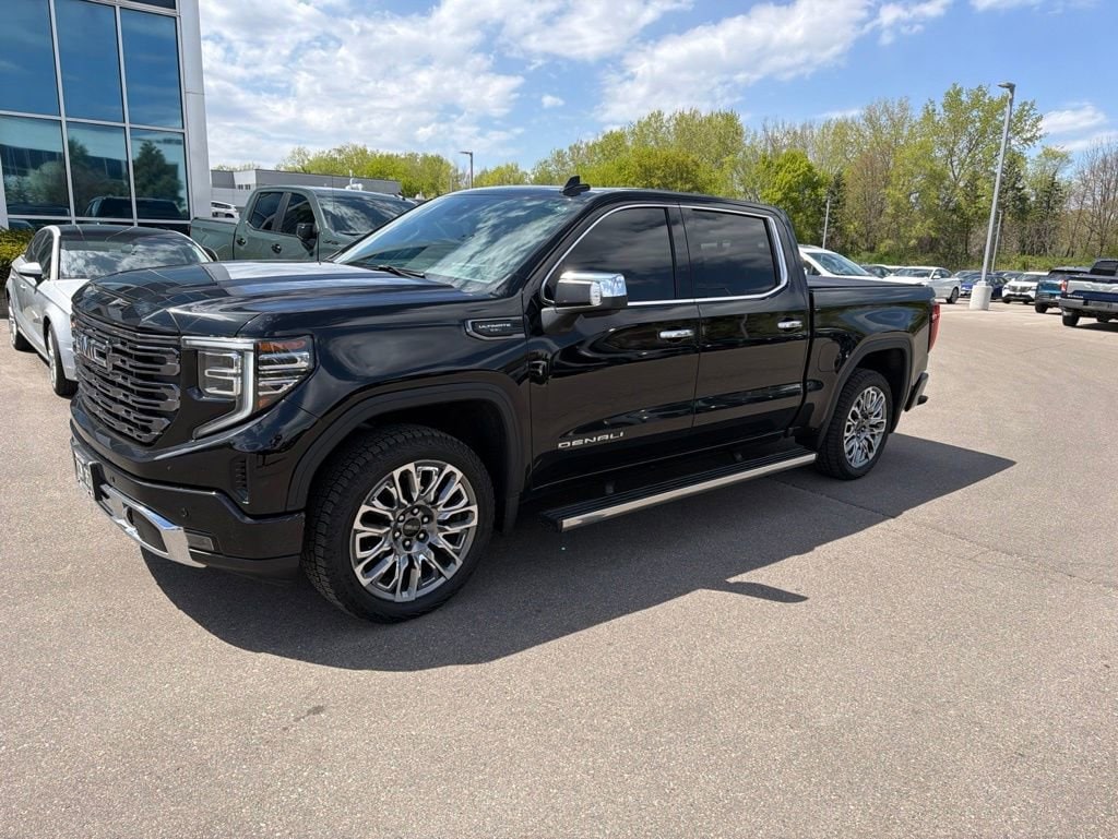 2026 GMC Sierra 4WD Crew Cab Short Box Denali Ultimate's photo
