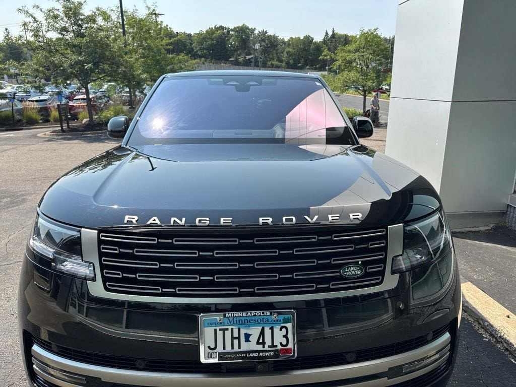 Used 2023 Land Rover Range Rover P400 SE SUV