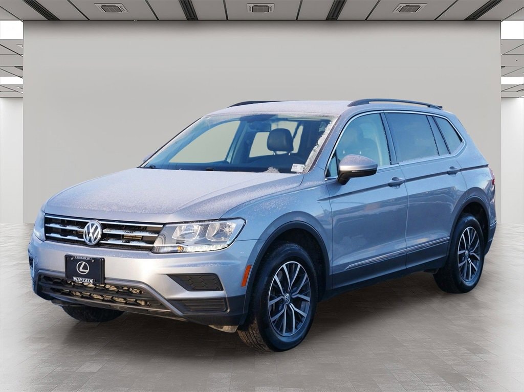 Used 2020 Volkswagen Tiguan SE with VIN 3VV2B7AX4LM160263 for sale in Wayzata, Minnesota
