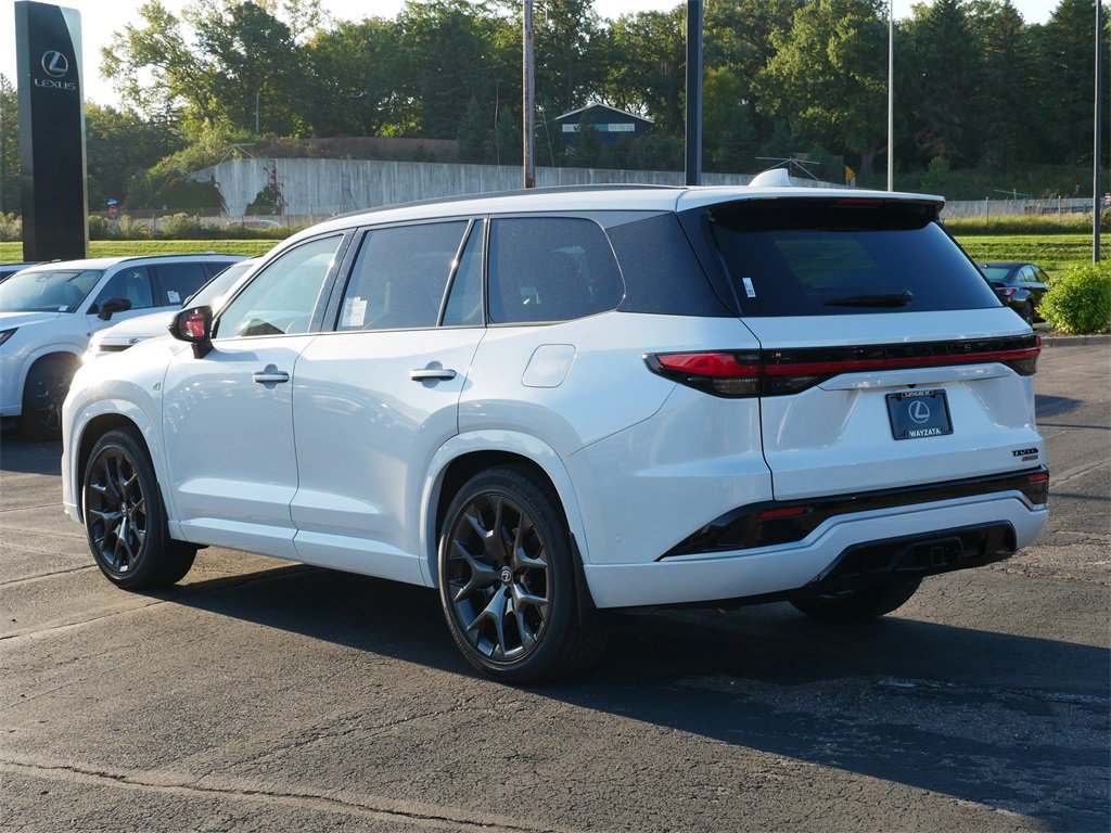 2026 Lexus TX 500h F SPORT Performance Premium photo 4