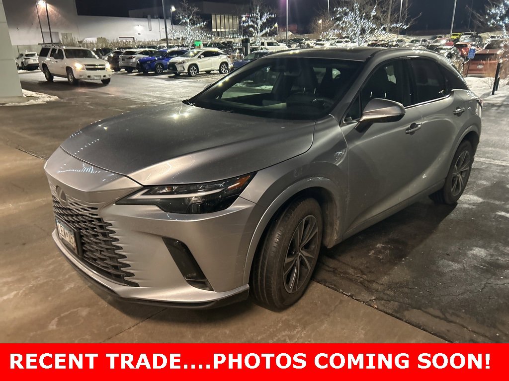 2023 Lexus RX 350's photo