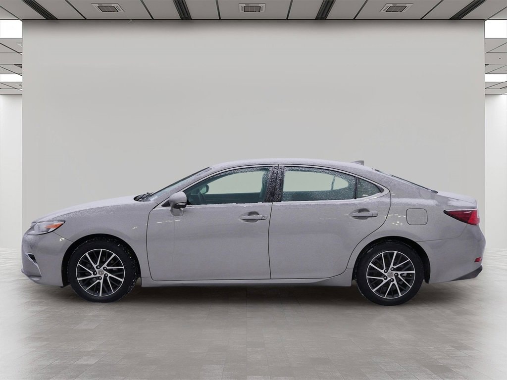 Used 2016 Lexus ES 350 Sedan