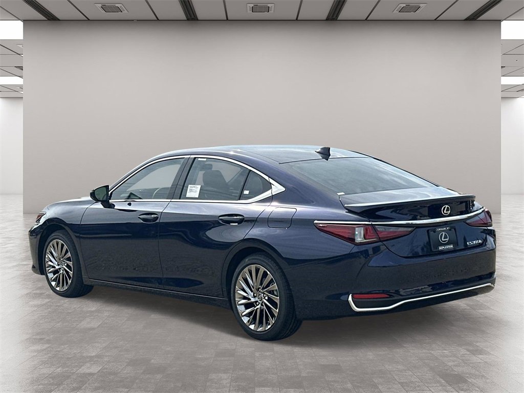 2025 Lexus ES 300h Ultra Luxury photo 4