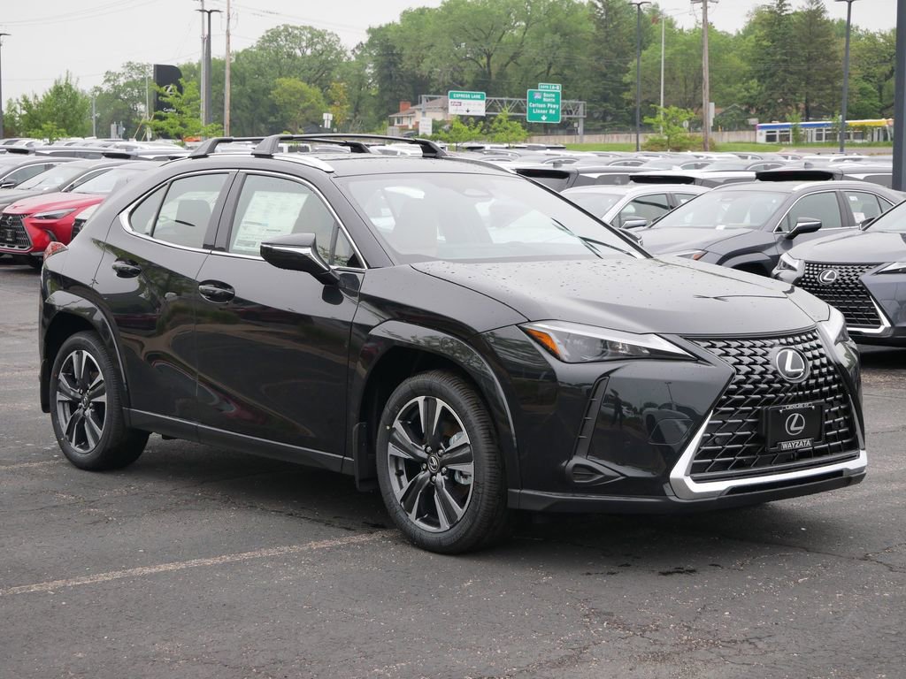 2026 Lexus UX 300h 300h Premium AWD's photo