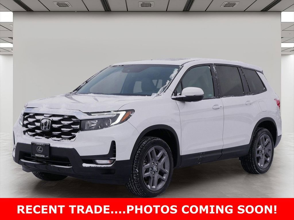 Used 2023 Honda Passport EX-L with VIN 5FNYF8H55PB039212 for sale in Wayzata, Minnesota